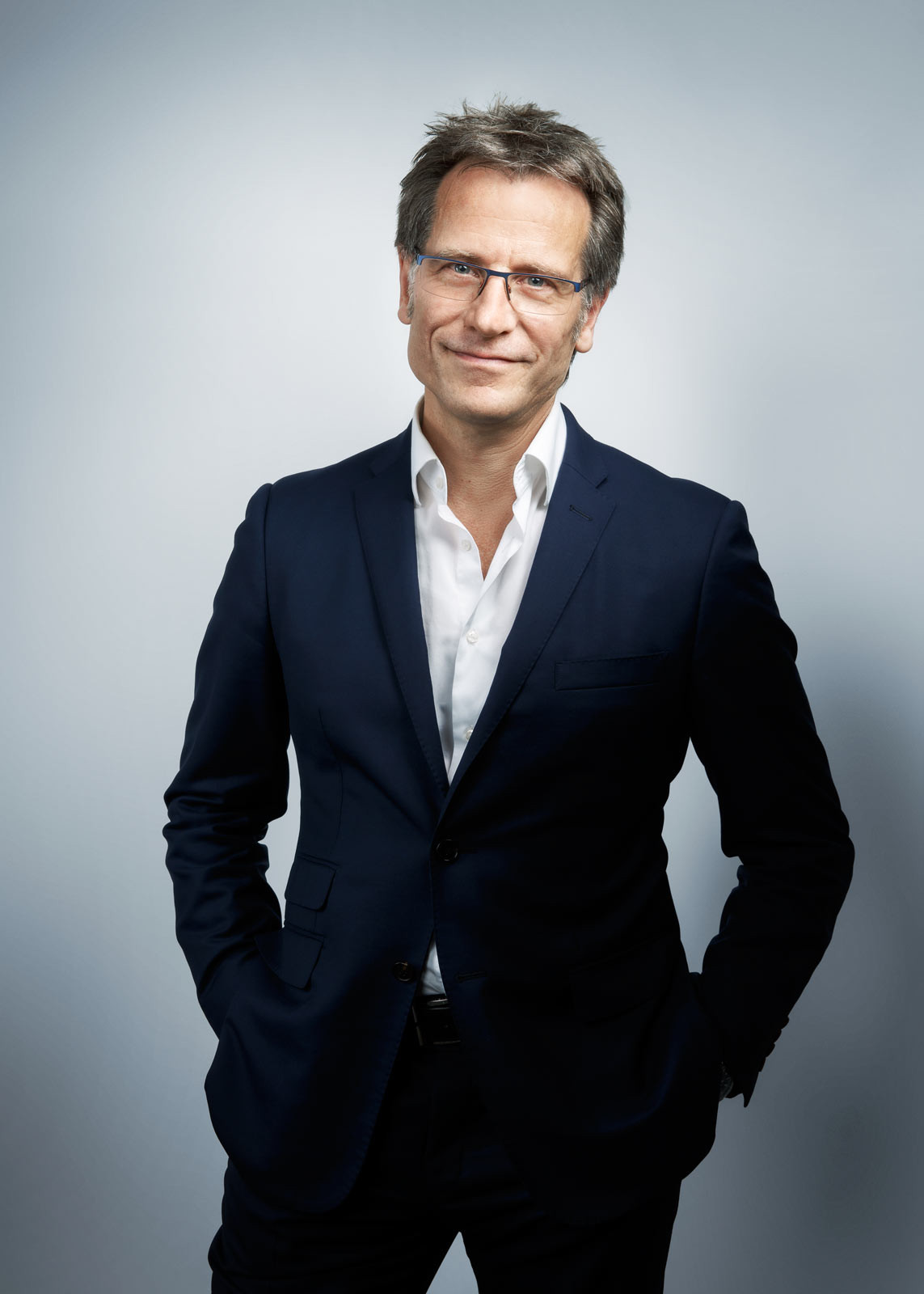 Portrait corporate direction