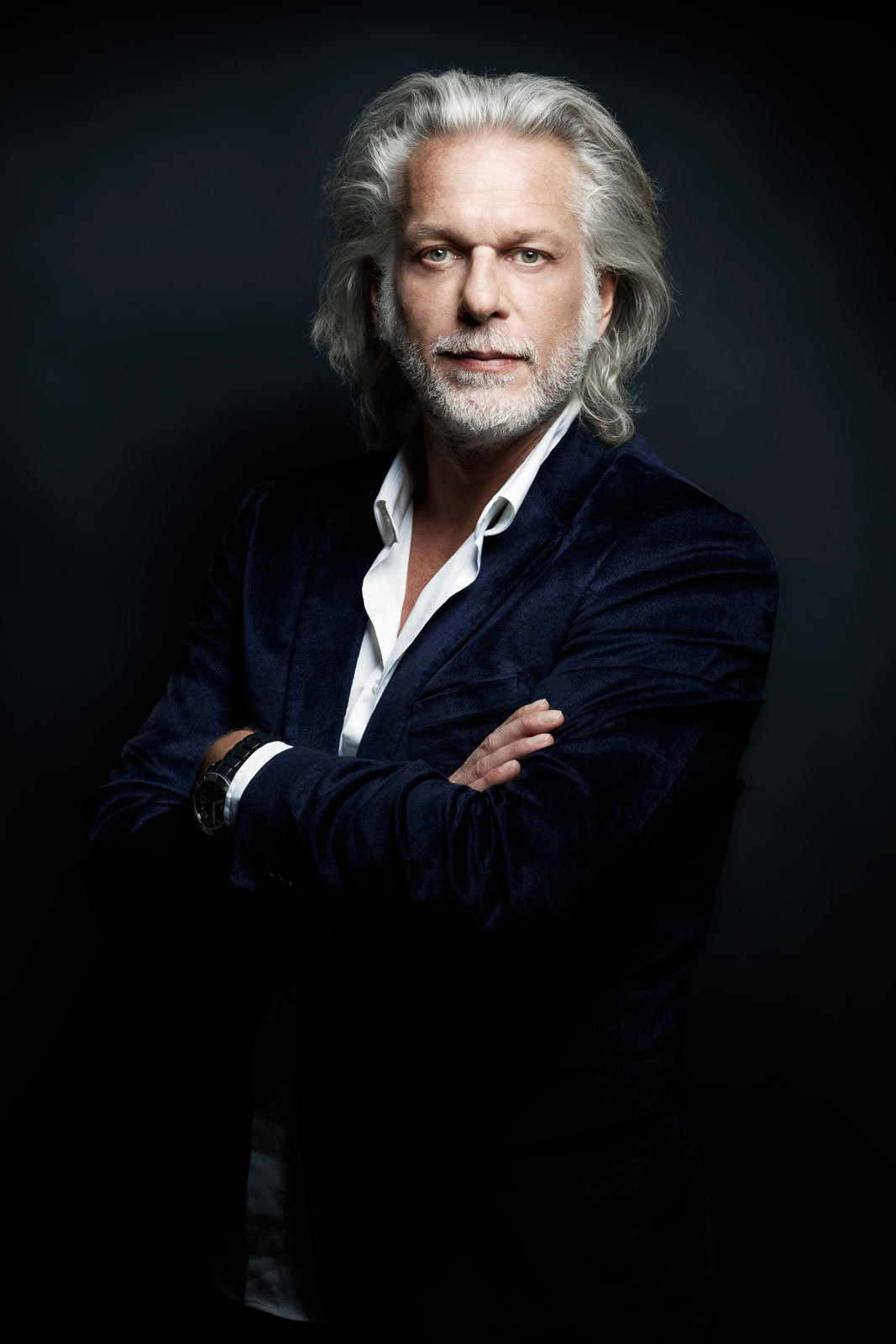 Portrait corporate fond noir