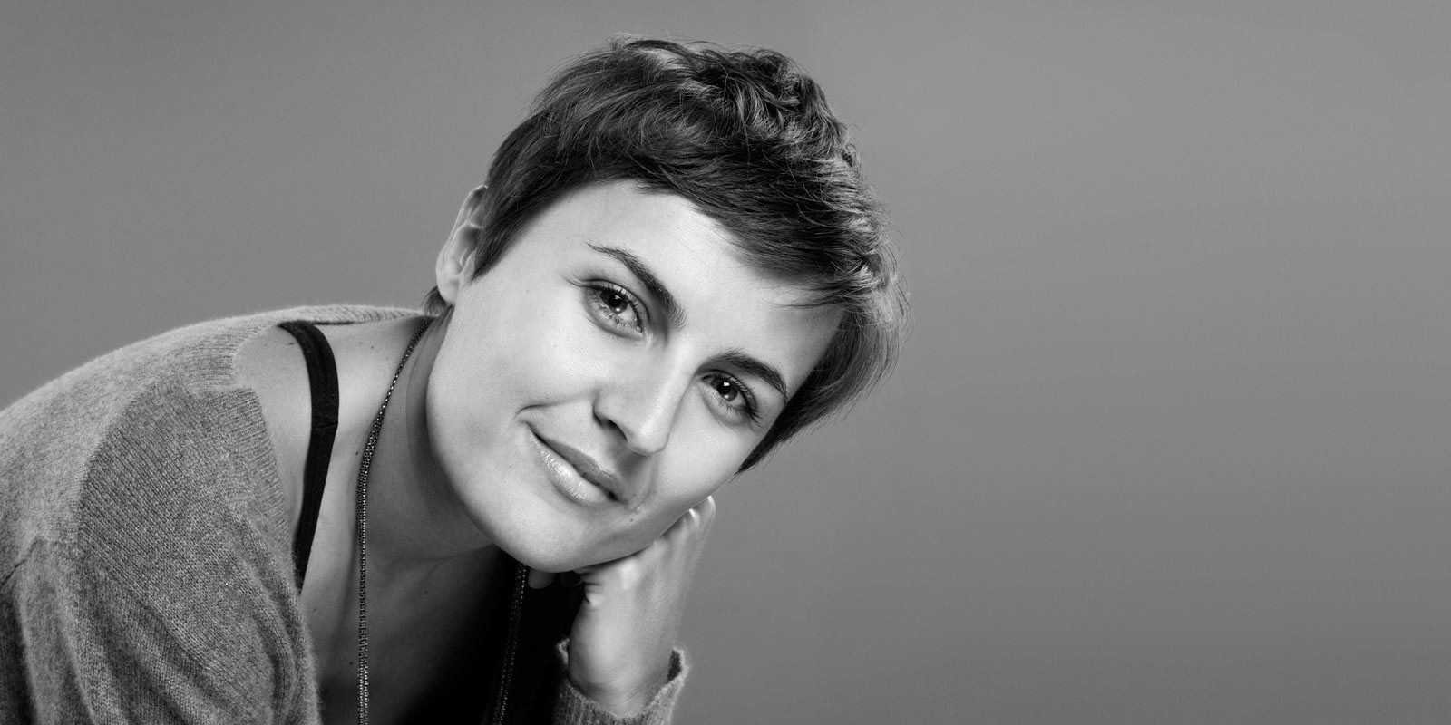 Portrait corporate noir blanc