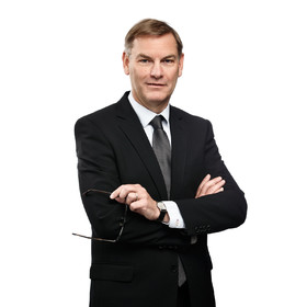 Portrait corporate fond blanc