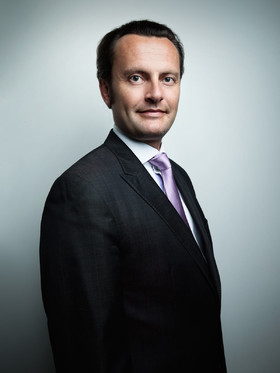 Portrait corporate homme