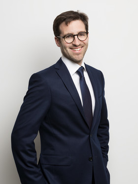 Portrait Corporate Homme Lunettes