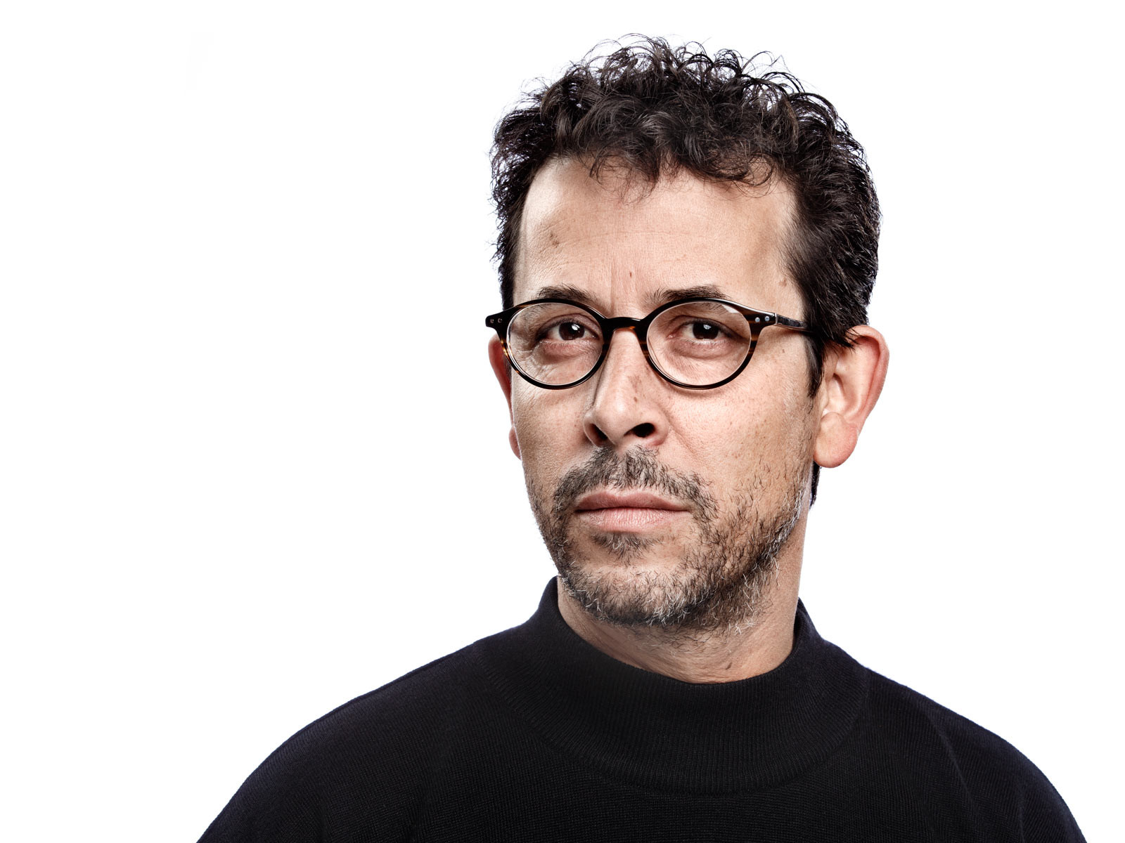 Portrait corporate fond blanc