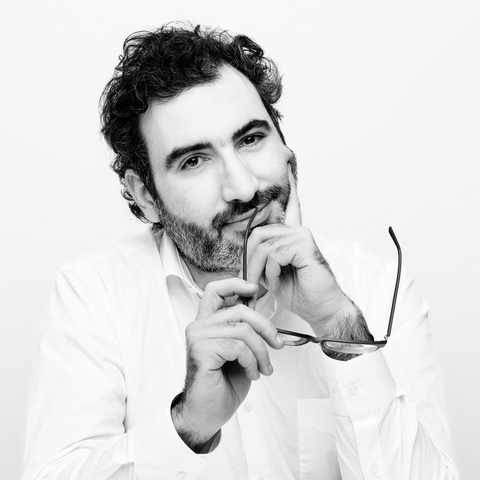 Portrait corporate noir blanc