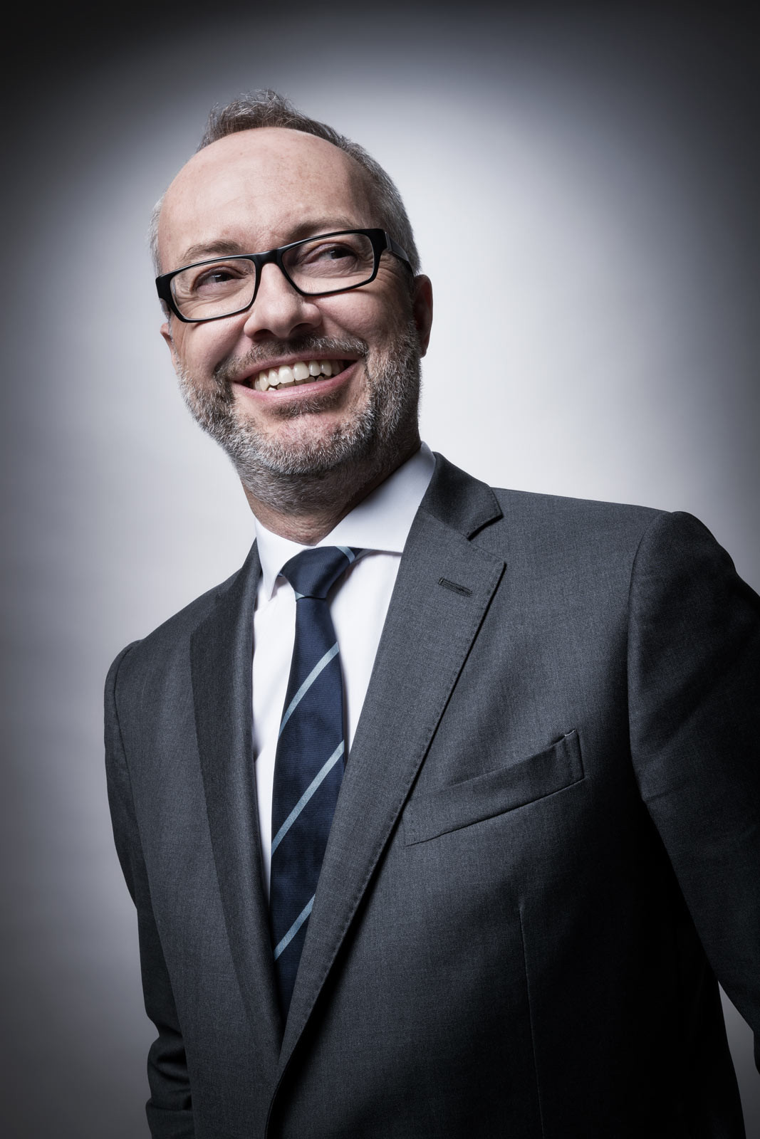 Portrait corporate fond halo